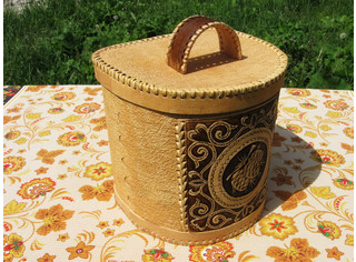 Хлебница на шарнире 