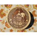 Шкатулка шитая