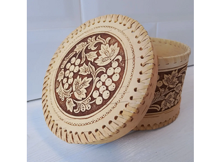 Шкатулка шитая круглая 