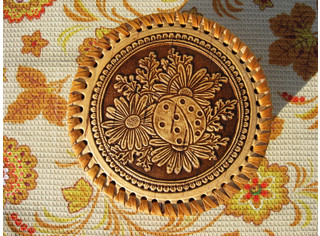 Шкатулка шитая 