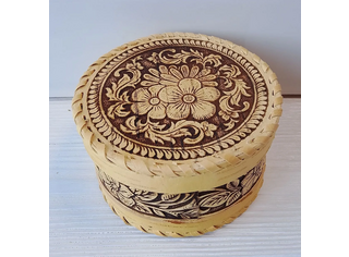 Шкатулка шитая круглая 