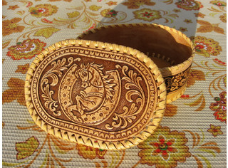 Шкатулка овальная 