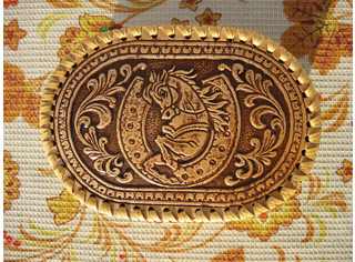 Шкатулка овальная 