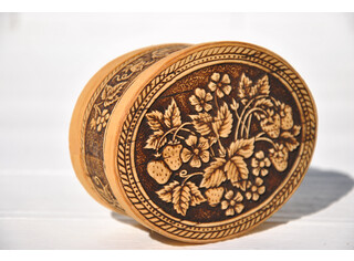 Шкатулка из бересты