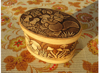 Шкатулка овальная 