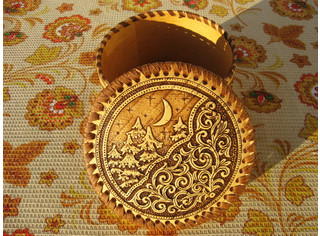 Шкатулка шитая 