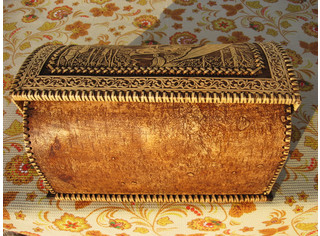 Хлебница большая