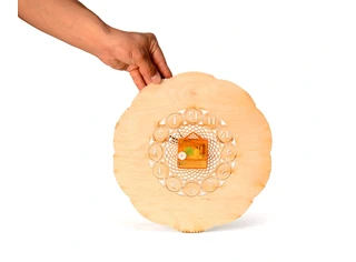 Часы резные 