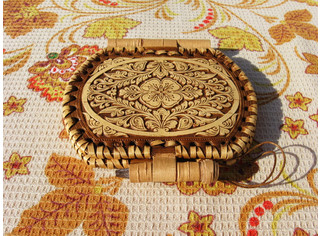 Зеркальце с палочкой 