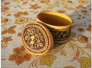 Шкатулка овальная 