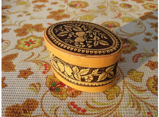 Шкатулка овальная 