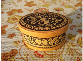 Шкатулка овальная 