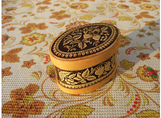 Шкатулка овальная 