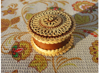 Шкатулка резная 