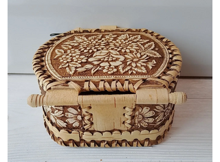 Шкатулка с зеркальцем 