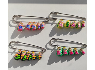 Кликните для увеличения изображения Брошка расписная