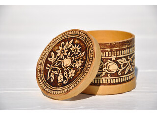 Шкатулка бижутерка 