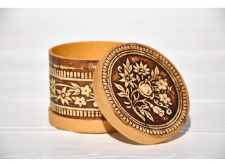 Шкатулка бижутерка 