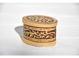 Шкатулка бижутерка 