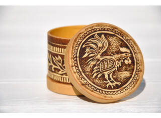 Шкатулка бижутерка 