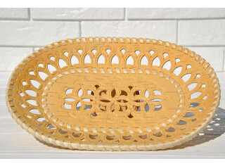 Тарелка резная овальная