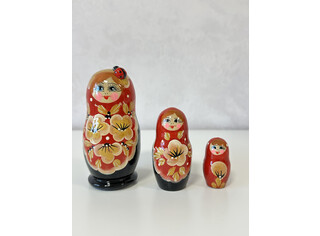 Матрешка 3 куклы 