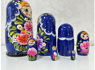Матрешка 7 кукол 