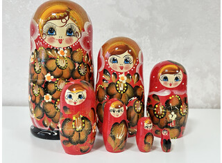 Матрешка 7 кукол 