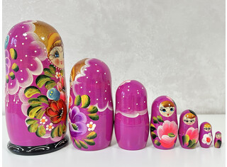 Матрешка 7 кукол 