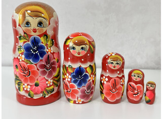 Матрешка 5 кукол 