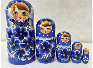 Матрешка 5 кукол 