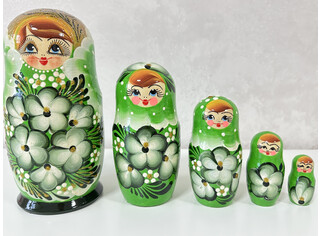 Матрешка 5 кукол 