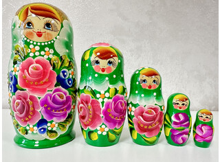Матрешка 5 кукол 