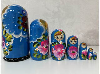Матрешка 7 кукол 