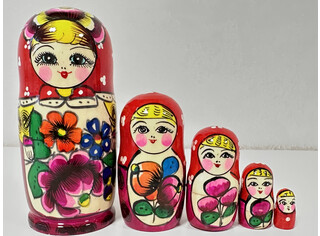 Матрешка 5 кукол 