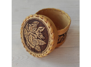 Шкатулка шитая круглая 