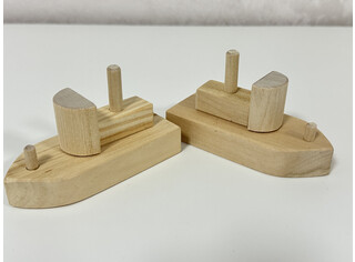 Деревянная игрушка кораблик 