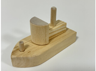 Деревянная игрушка кораблик 