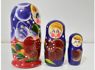 Матрешка 3 куклы 