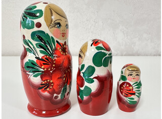 Матрешка 3 куклы 