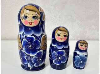 Матрешка 3 куклы 