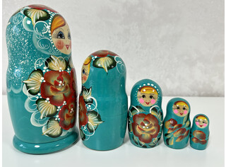 Матрешка 5 кукол 