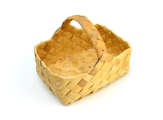 Корзинка плетеная 