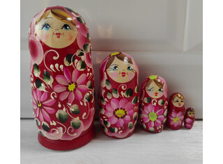 Матрешка 5 кукол 