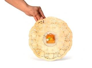 Часы резные 