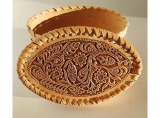 Шкатулка шитая овальная 