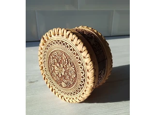 Шкатулка шитая 