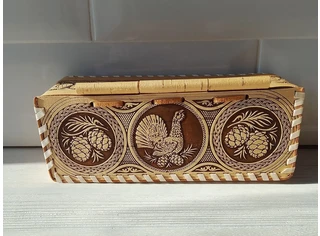 Шкатулка на шарнире 