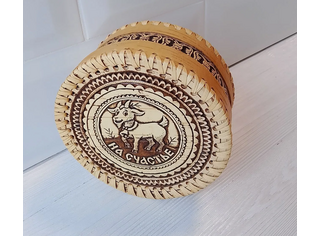 Шкатулка шитая круглая 