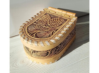 Шкатулка шитая 